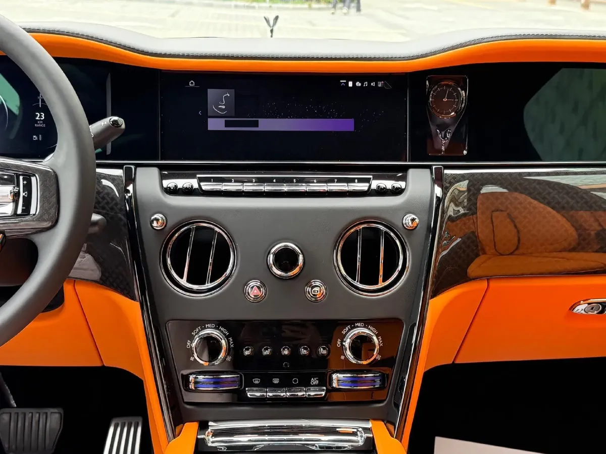 2024 Rolls-Royce Cullinan 6.7T 600HP V12 8AT,autocango,china used car exporter,china ev exporter,chinese used car exporter,chinese used ev exporter