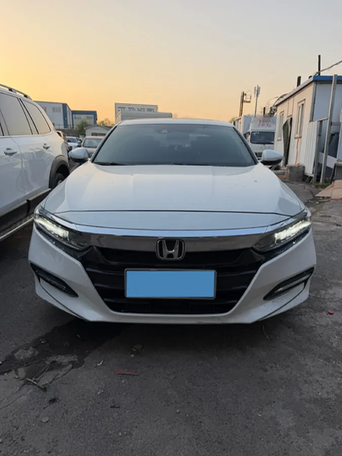 2018 Honda Accord 2.0L 146HP L4 E-CVT Hybrid,autocango,china used car exporter,china ev exporter,chinese used car exporter,chinese used ev exporter