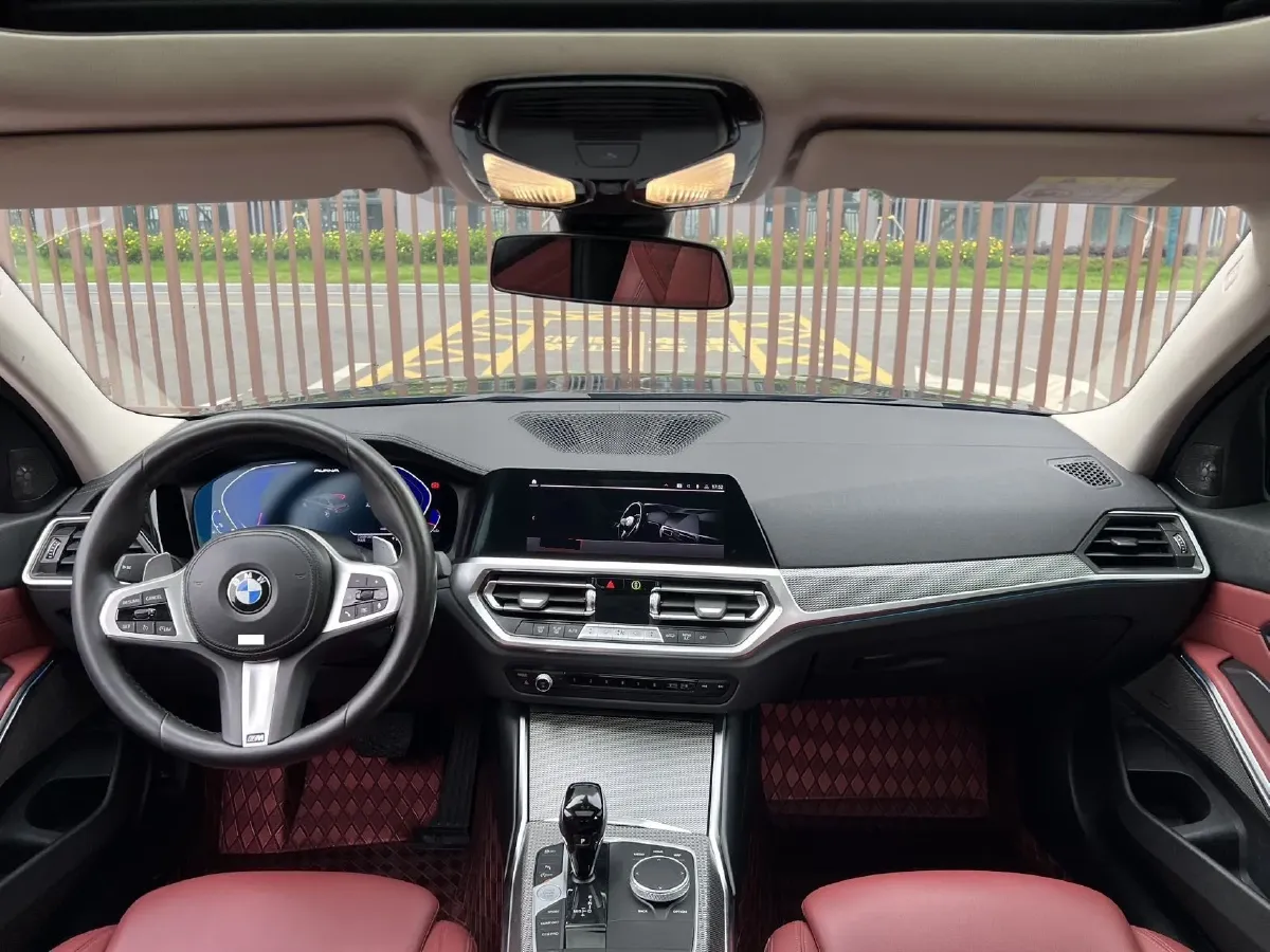 2022 BMW 3 Series 2.0T 184HP L4 8AT,autocango,china used car exporter,china ev exporter,chinese used car exporter,chinese used ev exporter