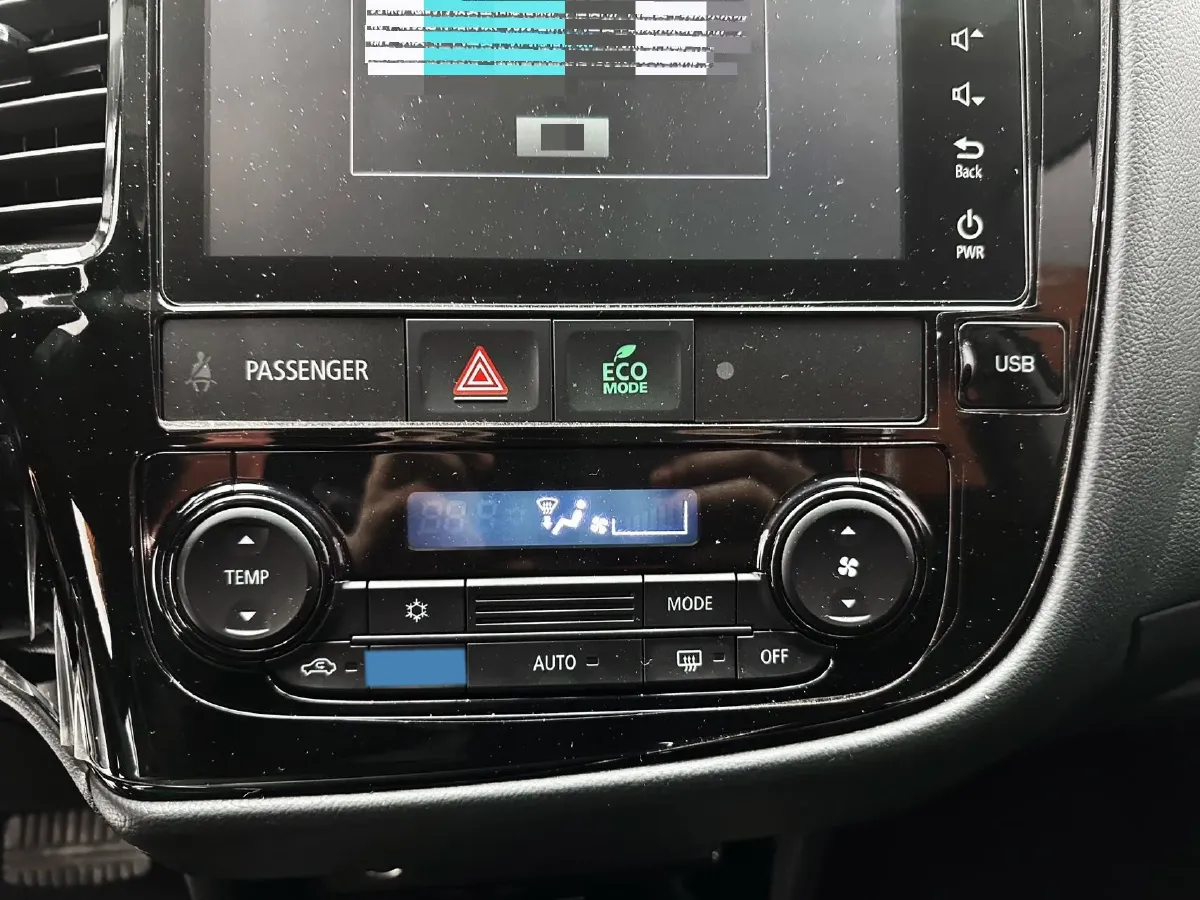 2021 Mitsubishi Outlander 2.0L 166HP L4 CVT,autocango,china used car exporter,china ev exporter,chinese used car exporter,chinese used ev exporter