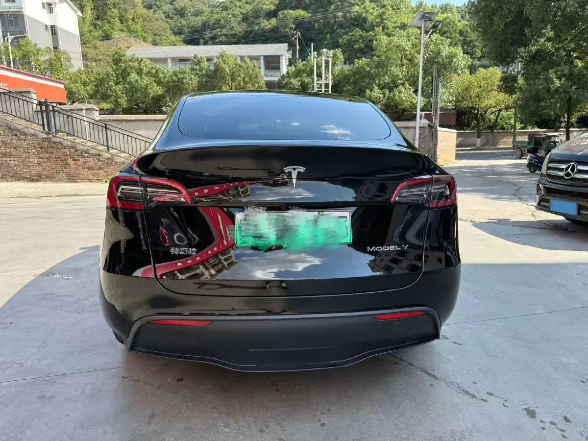 2022 Tesla Model Y BEV 60KWH,autocango,china used car exporter,china ev exporter,chinese used car exporter,chinese used ev exporter