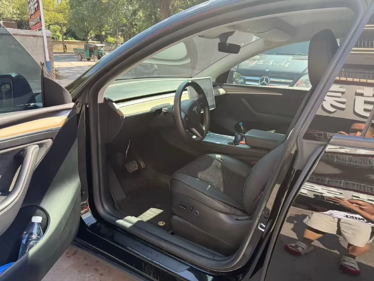 2022 Tesla Model Y BEV 60KWH,autocango,china used car exporter,china ev exporter,chinese used car exporter,chinese used ev exporter