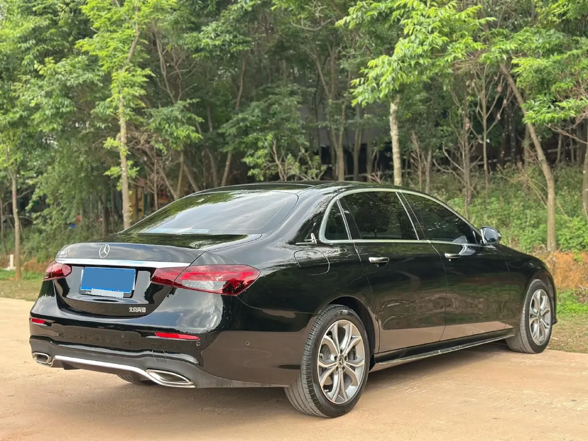 2021 Mercedes-Benz E Class 2.0T 258HP L4 9AT,autocango,china used car exporter,china ev exporter,chinese used car exporter,chinese used ev exporter