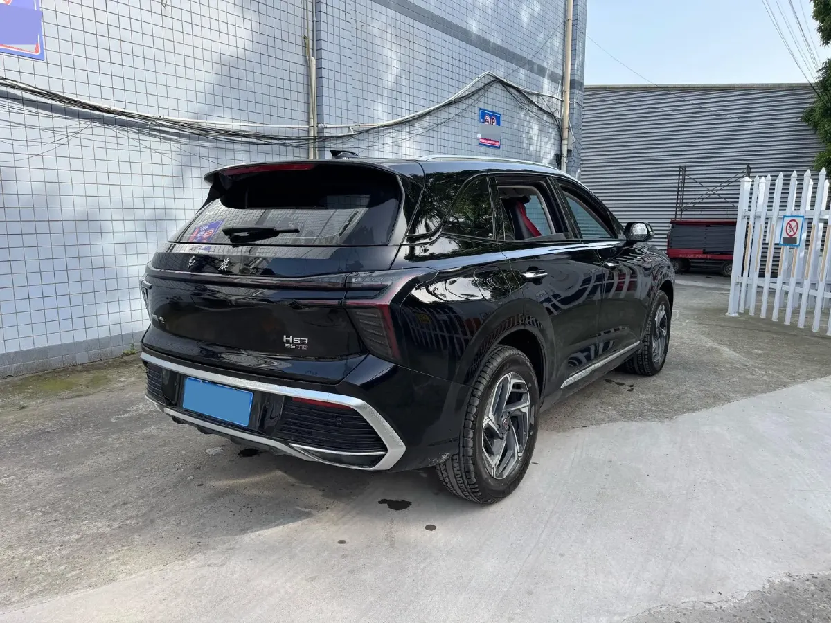 2023 HongQi HS3 1.5T 169HP L4 7DCT,autocango,china used car exporter,china ev exporter,chinese used car exporter,chinese used ev exporter