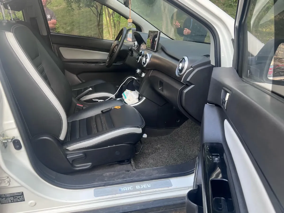 2019 BAIC BJEV EC5 BEV,autocango,china used car exporter,china ev exporter,chinese used car exporter,chinese used ev exporter