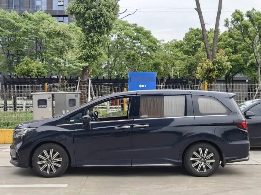 2022 Honda Odyssey 2.0L 146HP L4 E-CVT Hybrid,autocango,china used car exporter,china ev exporter,chinese used car exporter,chinese used ev exporter
