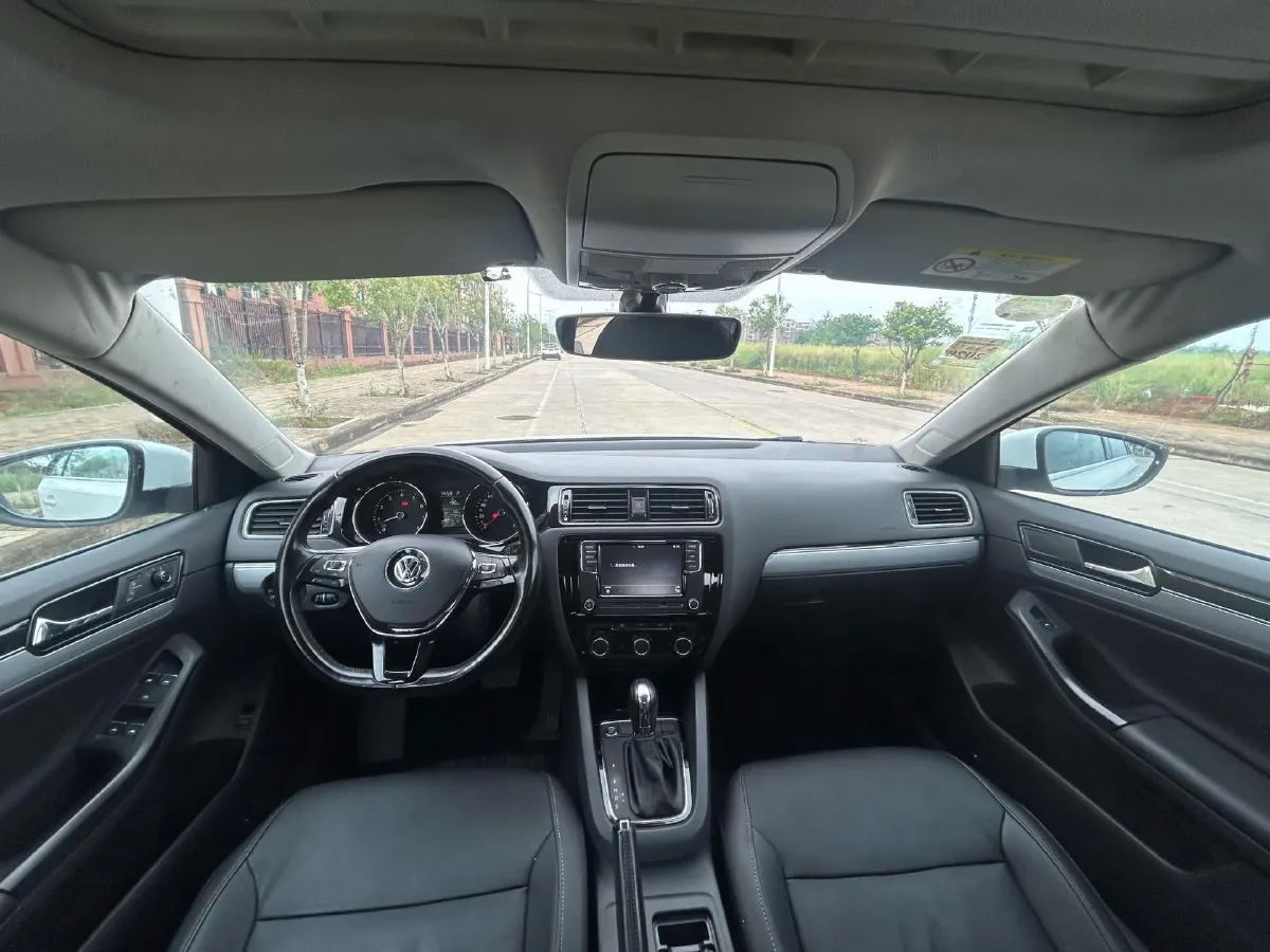 2018 Volkswagen Sagitar 1.2T 110HP L4 7DCT,autocango,china used car exporter,china ev exporter,chinese used car exporter,chinese used ev exporter