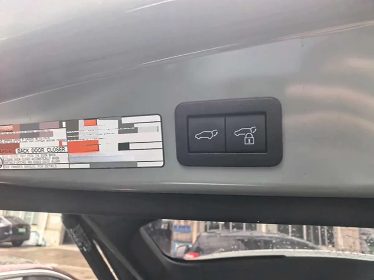 2022 Toyota Corolla Cross 2.0L 171HP L4 CVT,autocango,china used car exporter,china ev exporter,chinese used car exporter,chinese used ev exporter