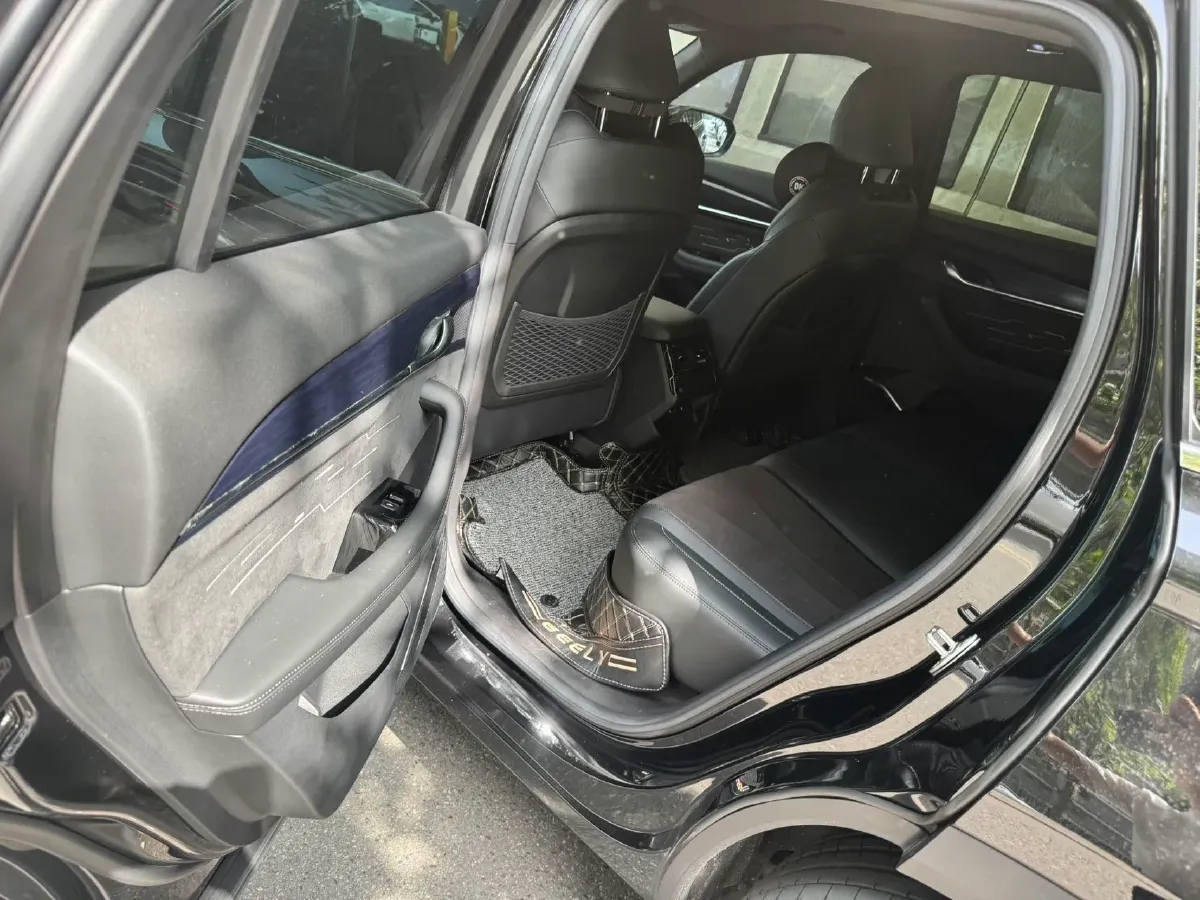 2024 Geely Monjaro 2.0T 238HP L4 8AT,autocango,china used car exporter,china ev exporter,chinese used car exporter,chinese used ev exporter