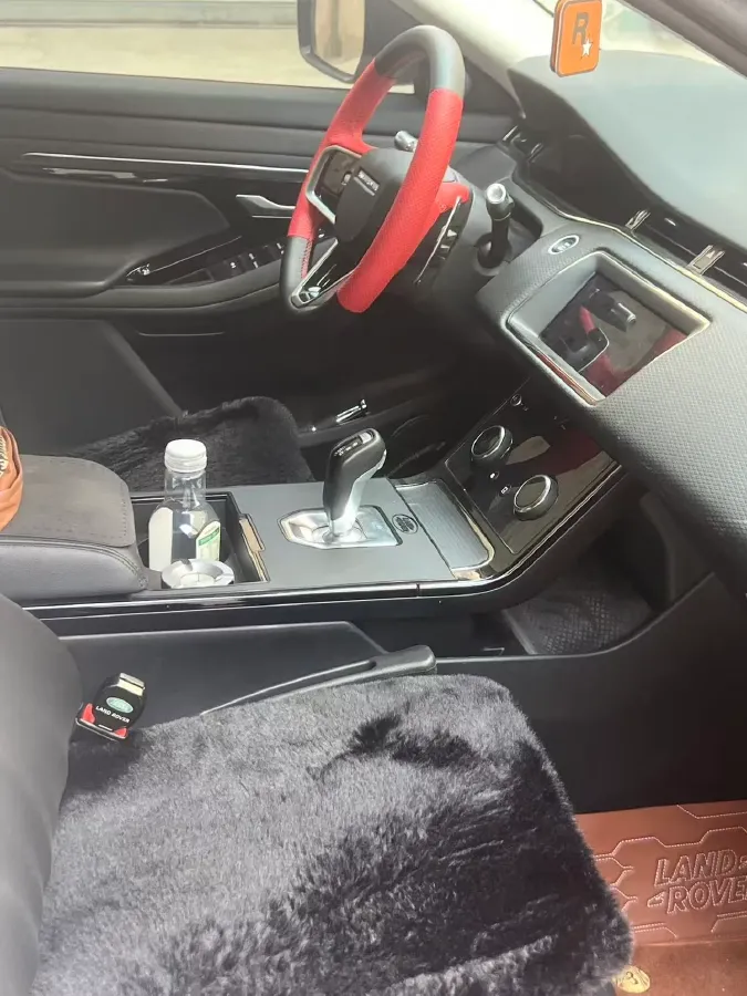 2022 Land Rover Range Rover Evoque 2.0T 200HP L4 9AT,autocango,china used car exporter,china ev exporter,chinese used car exporter,chinese used ev exporter