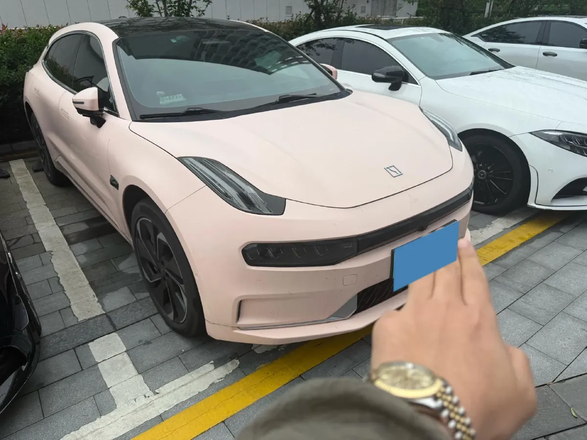 2022 Zeekr 001 BEV 100KWH,autocango,china used car exporter,china ev exporter,chinese used car exporter,chinese used ev exporter