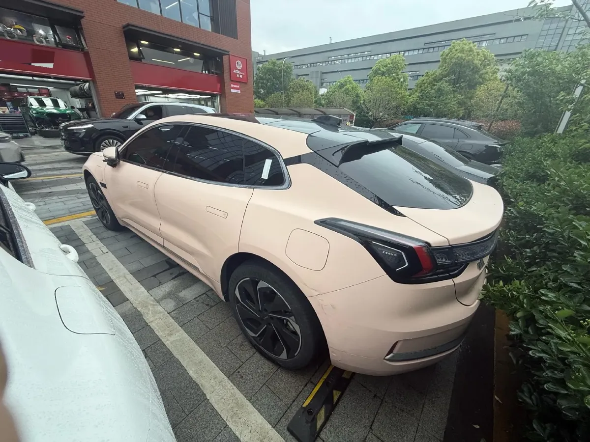 2022 Zeekr 001 BEV 100KWH,autocango,china used car exporter,china ev exporter,chinese used car exporter,chinese used ev exporter