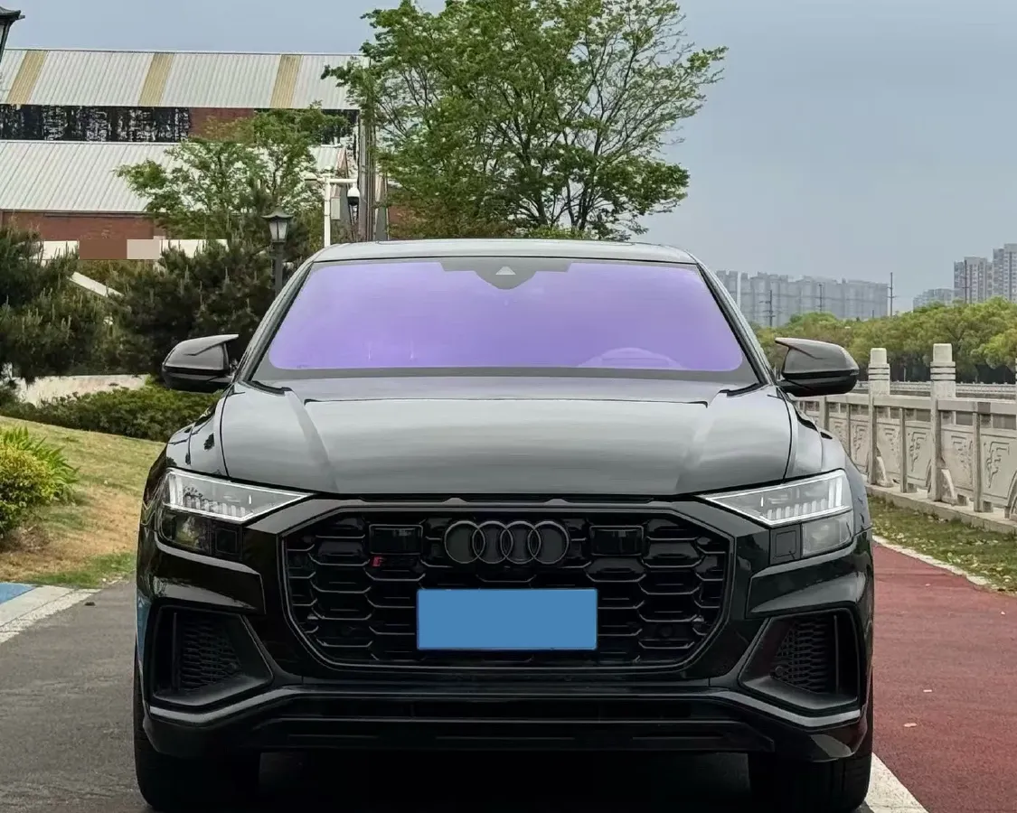 2022 Audi Q8 3.0T 340HP V6 8AT,autocango,china used car exporter,china ev exporter,chinese used car exporter,chinese used ev exporter