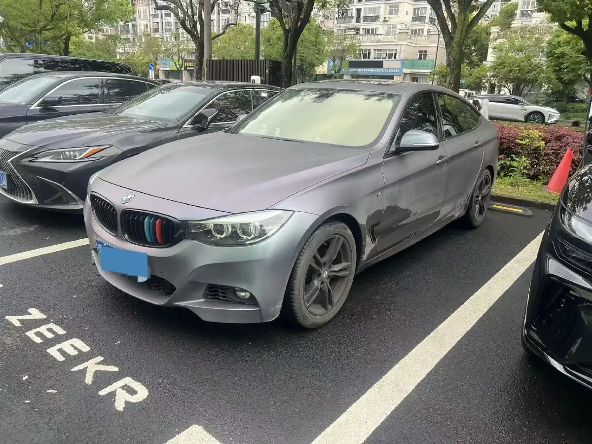 2020 BMW 3 Series GT 2.0T 184HP L4 8AT,autocango,china used car exporter,china ev exporter,chinese used car exporter,chinese used ev exporter
