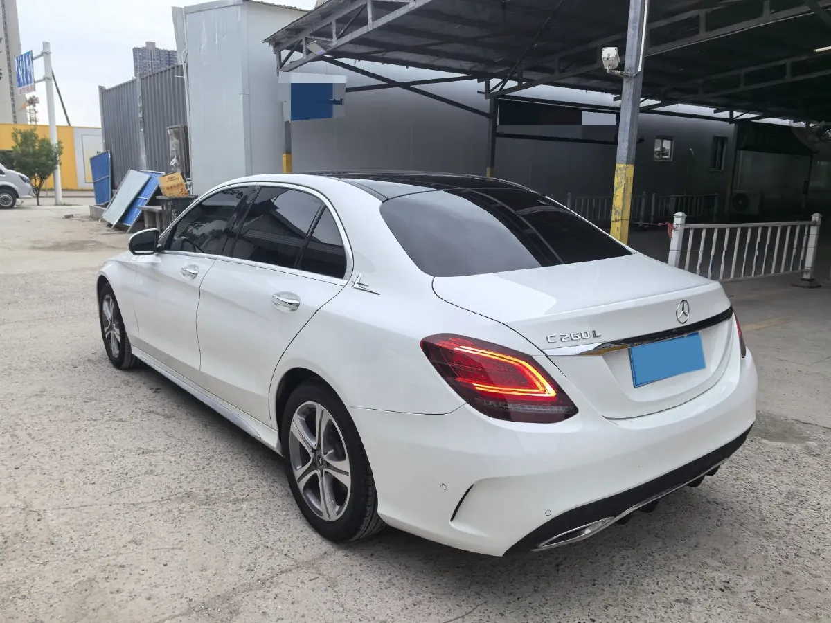 2020 Mercedes-Benz C Class 1.5T 184HP L4 9AT,autocango,china used car exporter,china ev exporter,chinese used car exporter,chinese used ev exporter