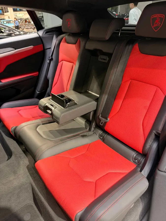 2018 Lamborghini Urus 4.0T 650HP V8 8AT,autocango,china used car exporter,china ev exporter,chinese used car exporter,chinese used ev exporter