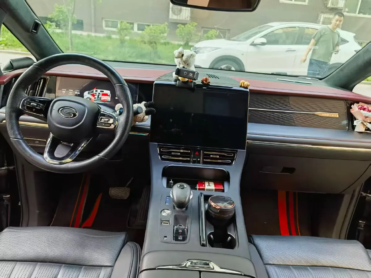 2023 GAC Trumpchi M8 2.0T 252HP L4 8AT,autocango,china used car exporter,china ev exporter,chinese used car exporter,chinese used ev exporter