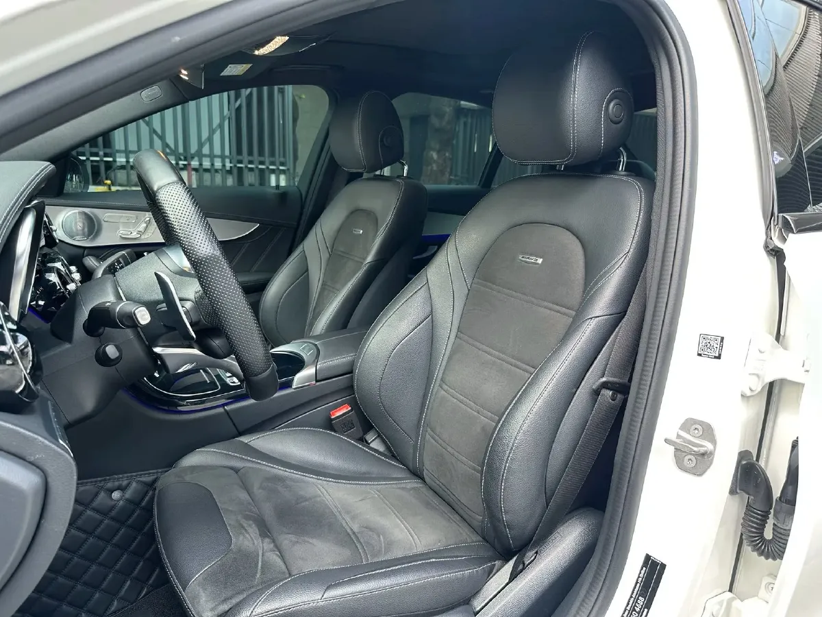 2021 Mercedes-Benz C AMG 4.0T 476HP V8 9AT,autocango,china used car exporter,china ev exporter,chinese used car exporter,chinese used ev exporter