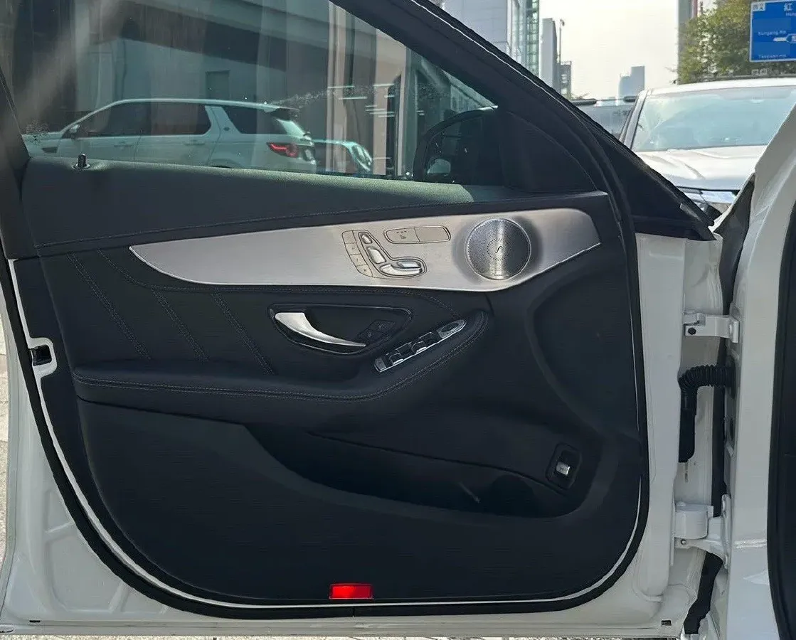 2021 Mercedes-Benz C AMG 4.0T 476HP V8 9AT,autocango,china used car exporter,china ev exporter,chinese used car exporter,chinese used ev exporter