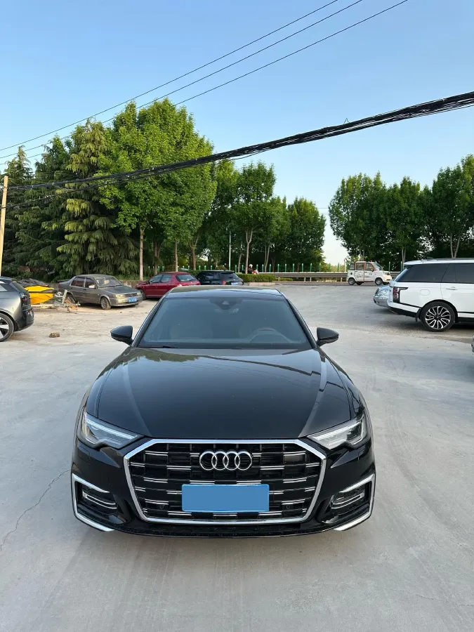 2023 Audi A6L 2.0T 190HP L4 7DCT,autocango,china used car exporter,china ev exporter,chinese used car exporter,chinese used ev exporter