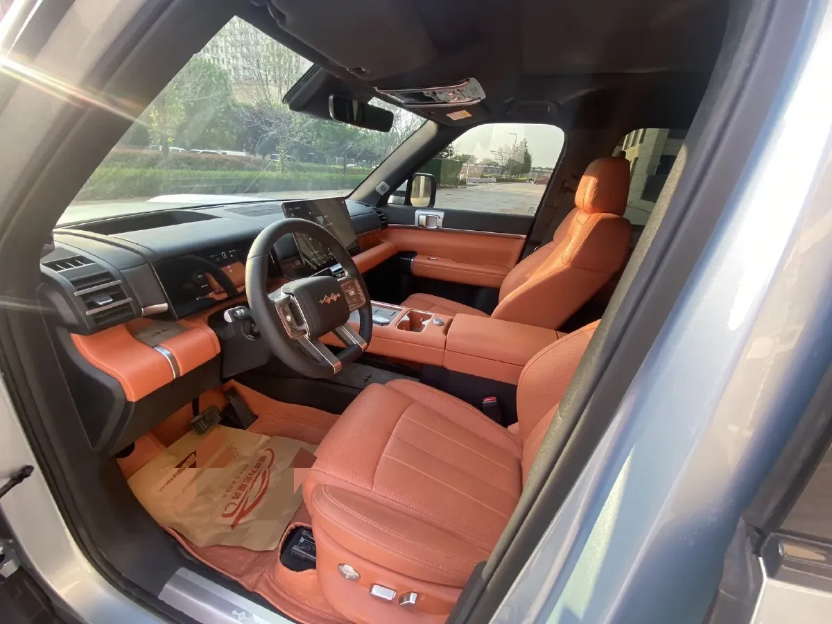 2025 FangChengBao Tai 7 1.5T 156HP L4 E-CVT PHEV,autocango,china used car exporter,china ev exporter,chinese used car exporter,chinese used ev exporter