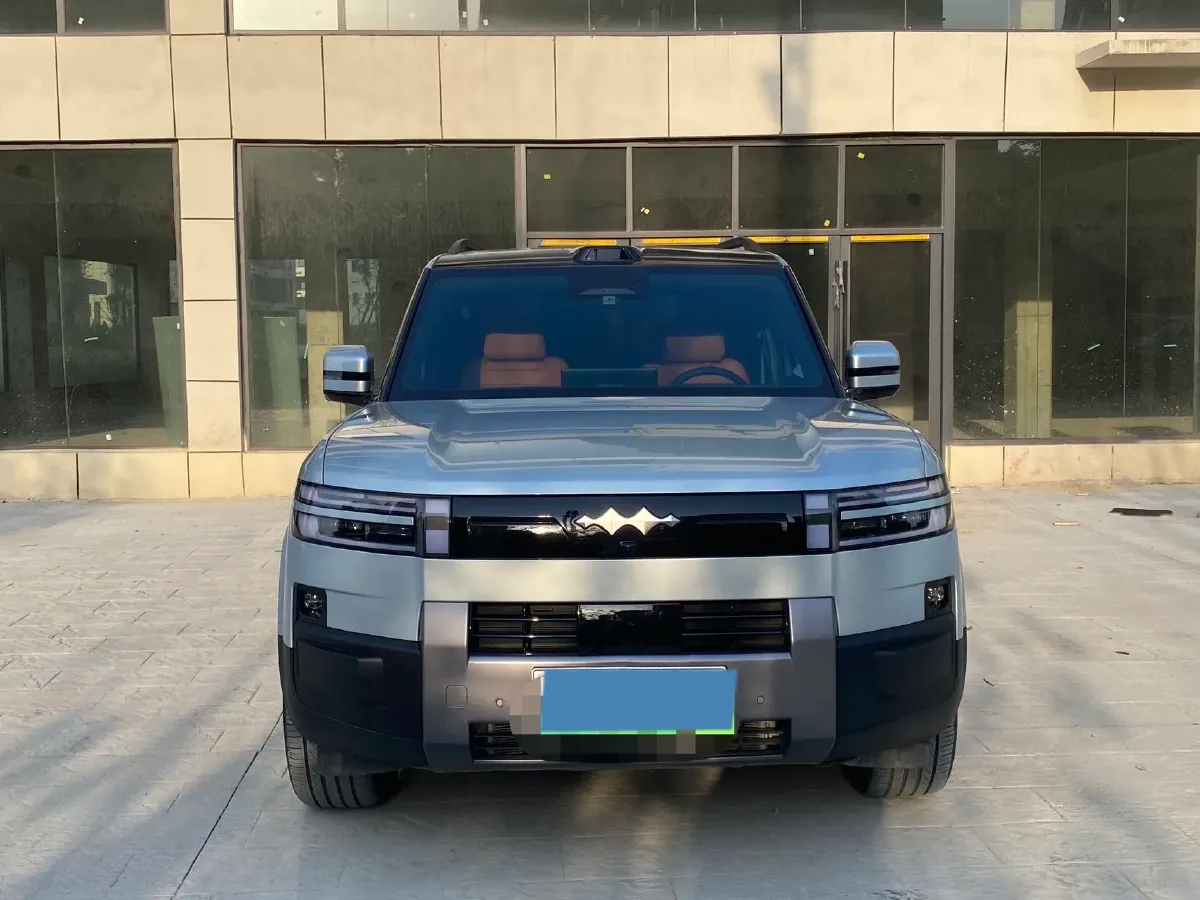 2025 FangChengBao Tai 7 1.5T 156HP L4 E-CVT PHEV,autocango,china used car exporter,china ev exporter,chinese used car exporter,chinese used ev exporter