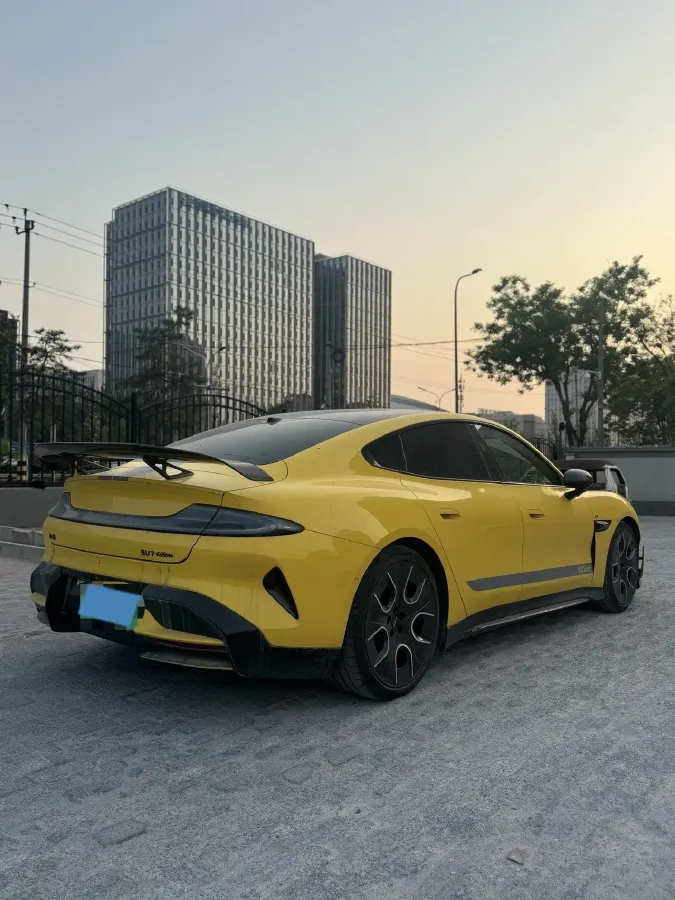 2025 MI SU7 Ultra BEV 93.7KWH,autocango,china used car exporter,china ev exporter,chinese used car exporter,chinese used ev exporter