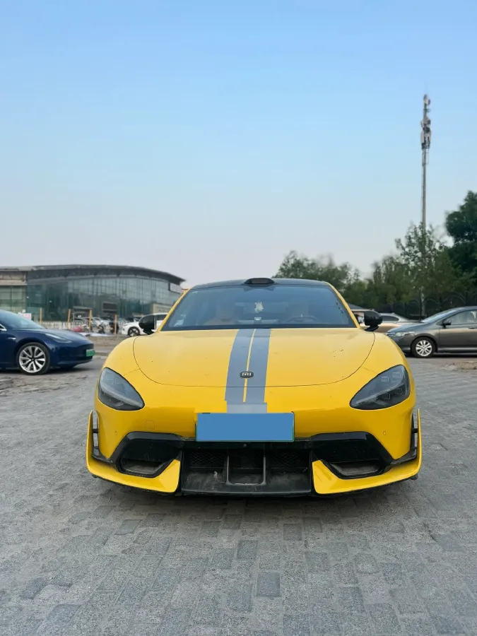 2025 MI SU7 Ultra BEV 93.7KWH,autocango,china used car exporter,china ev exporter,chinese used car exporter,chinese used ev exporter