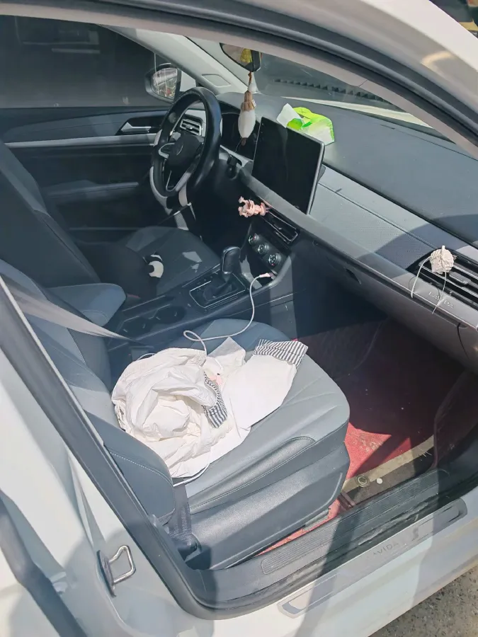 2024 Volkswagen Lavida 1.5L 110HP L4 6AT,autocango,china used car exporter,china ev exporter,chinese used car exporter,chinese used ev exporter