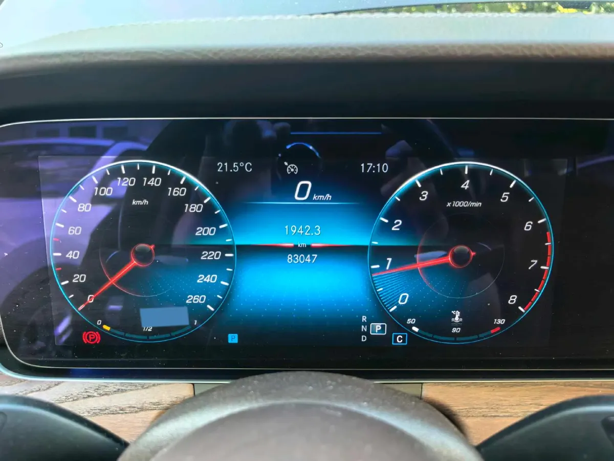 2022 Mercedes-Benz GLC Class 2.0T 258HP L4 9AT,autocango,china used car exporter,china ev exporter,chinese used car exporter,chinese used ev exporter