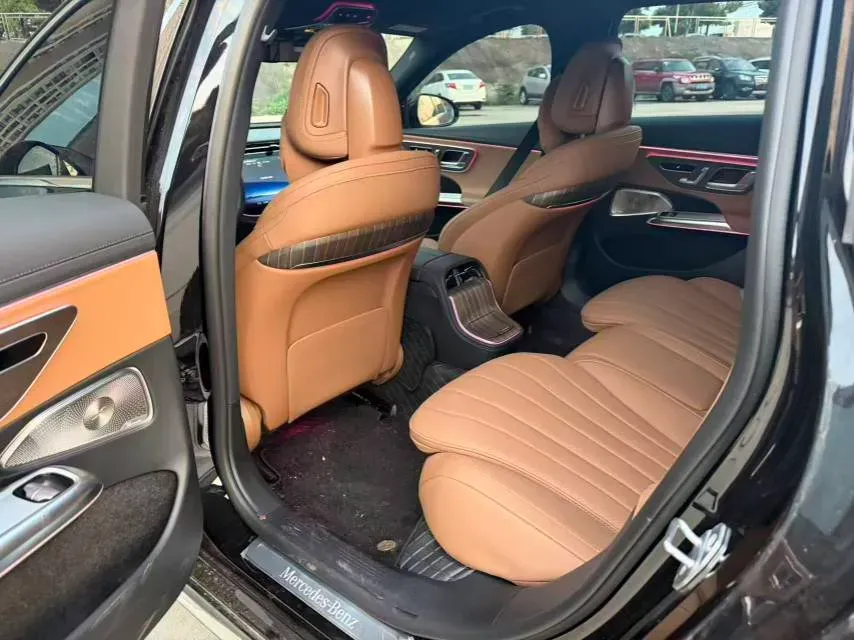 2025 Mercedes-Benz E Class 2.0T 258HP L4 9AT,autocango,china used car exporter,china ev exporter,chinese used car exporter,chinese used ev exporter