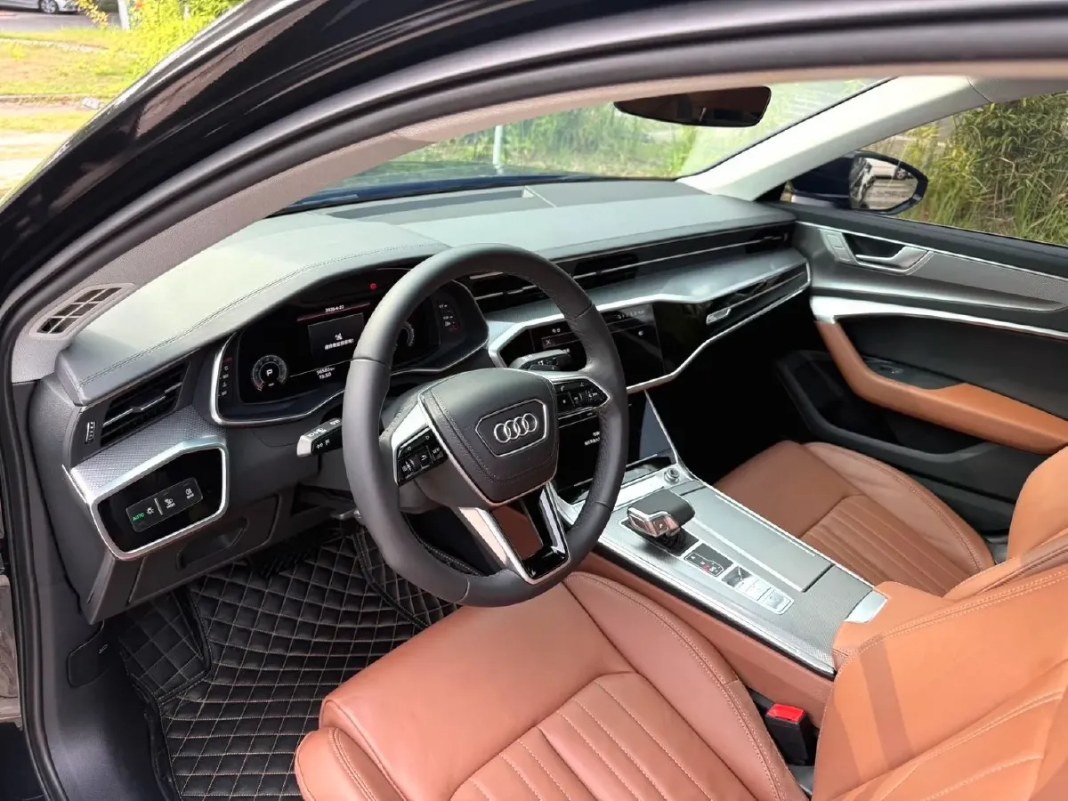 2020 BMW 3 Series 2.0T 184HP L4 8AT,autocango,china used car exporter,china ev exporter,chinese used car exporter,chinese used ev exporter