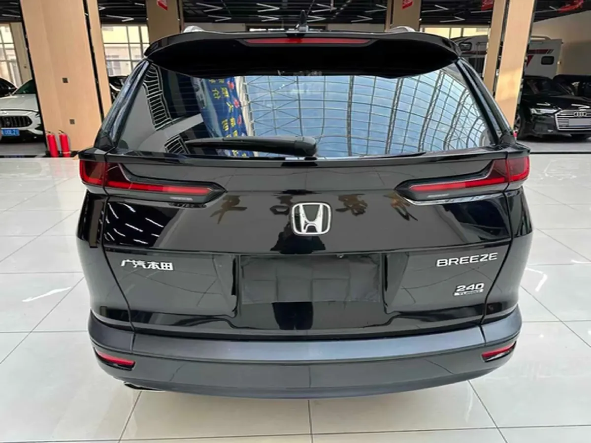 2021 Honda Breeze 1.5T 193HP L4 CVT,autocango,china used car exporter,china ev exporter,chinese used car exporter,chinese used ev exporter