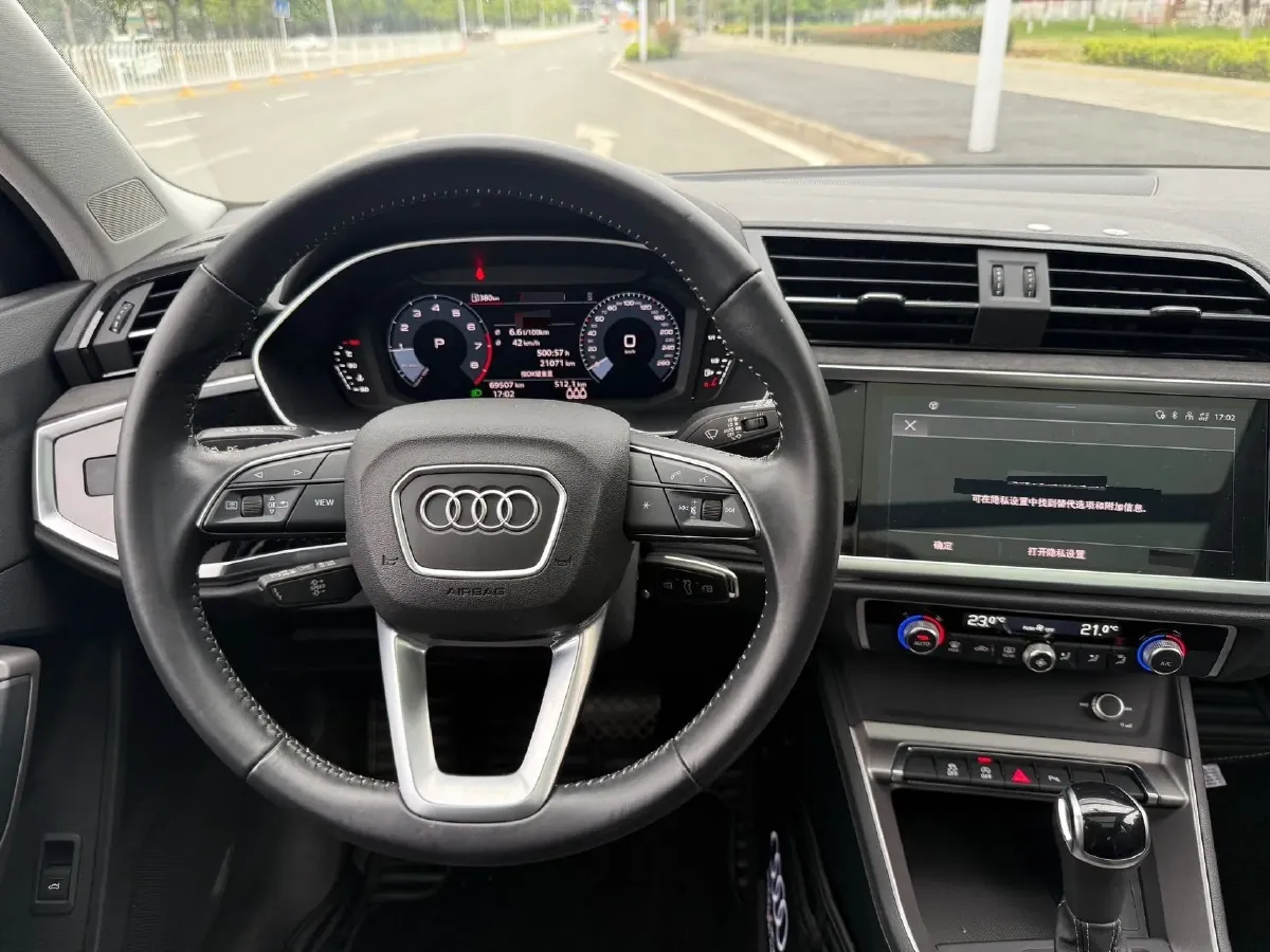 2022 Audi Q3 1.4T 150HP L4 7DCT,autocango,china used car exporter,china ev exporter,chinese used car exporter,chinese used ev exporter