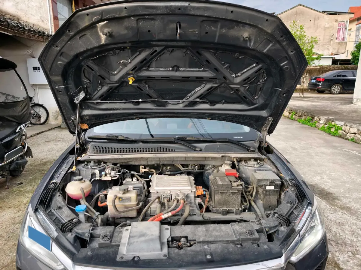 2021 MG Pilot 1.5T 173HP L4 7DCT,autocango,china used car exporter,china ev exporter,chinese used car exporter,chinese used ev exporter