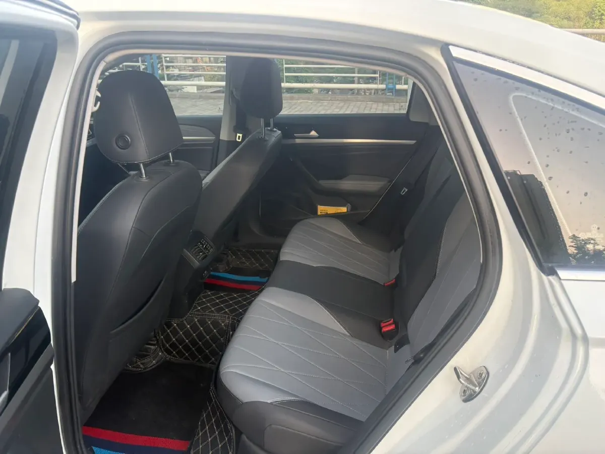 2023 Volkswagen Lavida 1.5L 113HP L4 6AT,autocango,china used car exporter,china ev exporter,chinese used car exporter,chinese used ev exporter