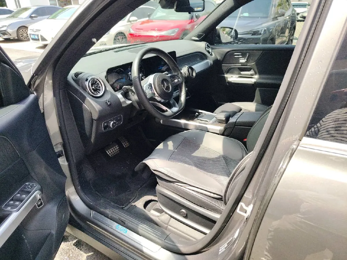 2022 Mercedes-Benz EQB Class BEV 73.5KWH,autocango,china used car exporter,china ev exporter,chinese used car exporter,chinese used ev exporter