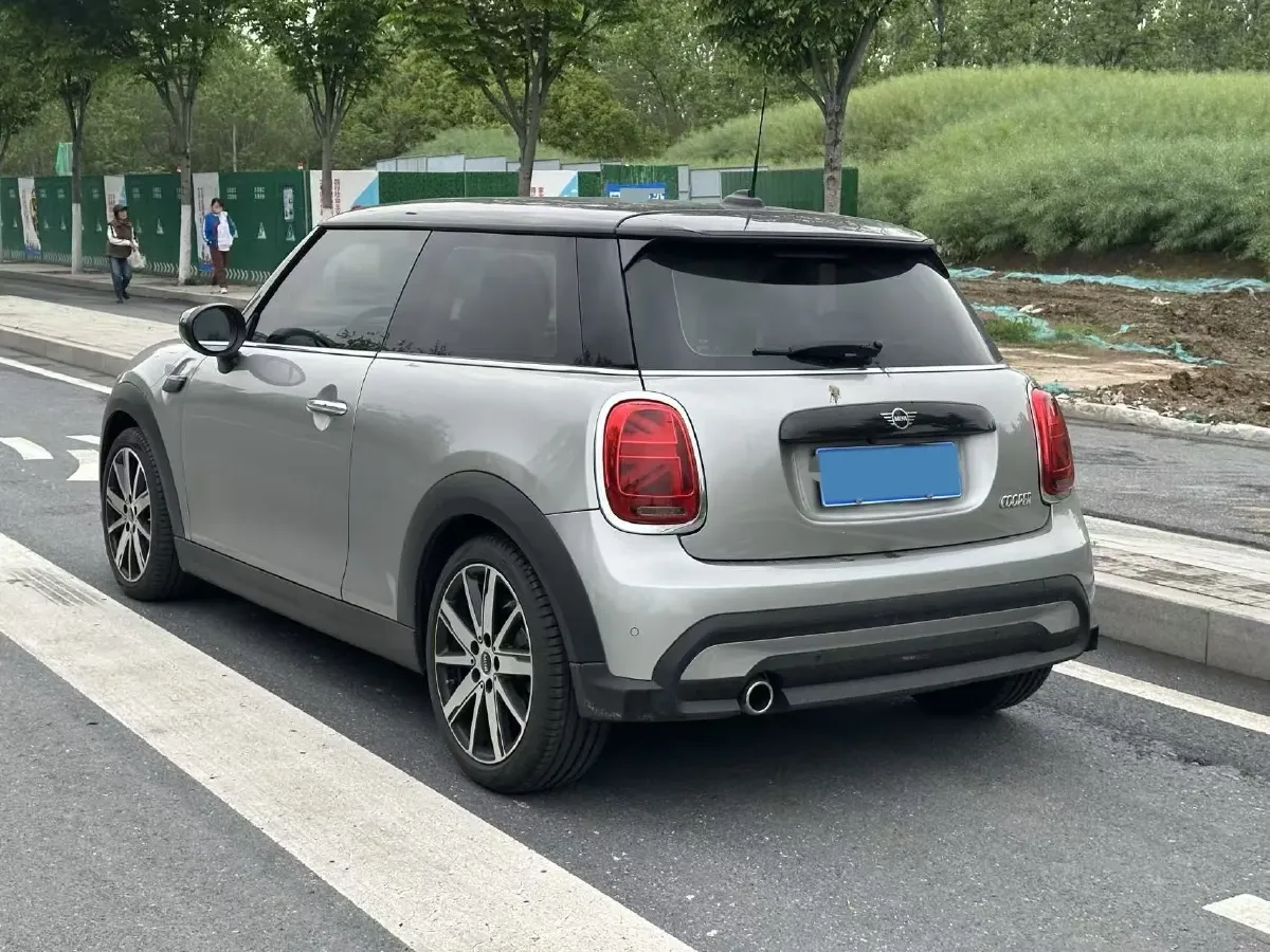 2023 MINI MINI 1.5T 136HP L3 7DCT,autocango,china used car exporter,china ev exporter,chinese used car exporter,chinese used ev exporter