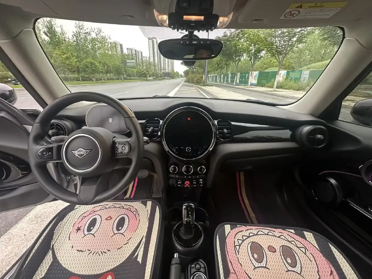 2023 MINI MINI 1.5T 136HP L3 7DCT,autocango,china used car exporter,china ev exporter,chinese used car exporter,chinese used ev exporter