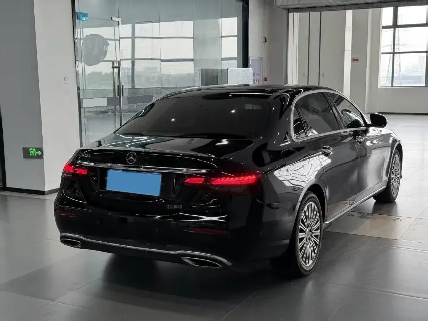 2021 Mercedes-Benz E Class 2.0T 258HP L4 9AT,autocango,china used car exporter,china ev exporter,chinese used car exporter,chinese used ev exporter