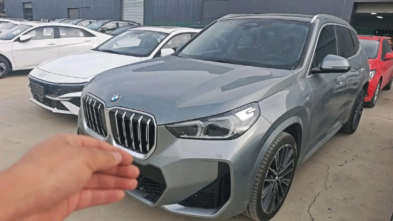 2023 BMW X1 2.0T 204HP L4 7DCT,autocango,china used car exporter,china ev exporter,chinese used car exporter,chinese used ev exporter