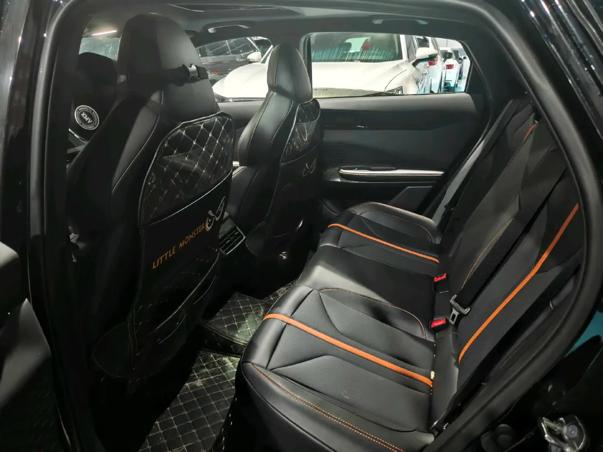 2024 ChangAn UNI-V 1.5T 188HP L4 7DCT,autocango,china used car exporter,china ev exporter,chinese used car exporter,chinese used ev exporter