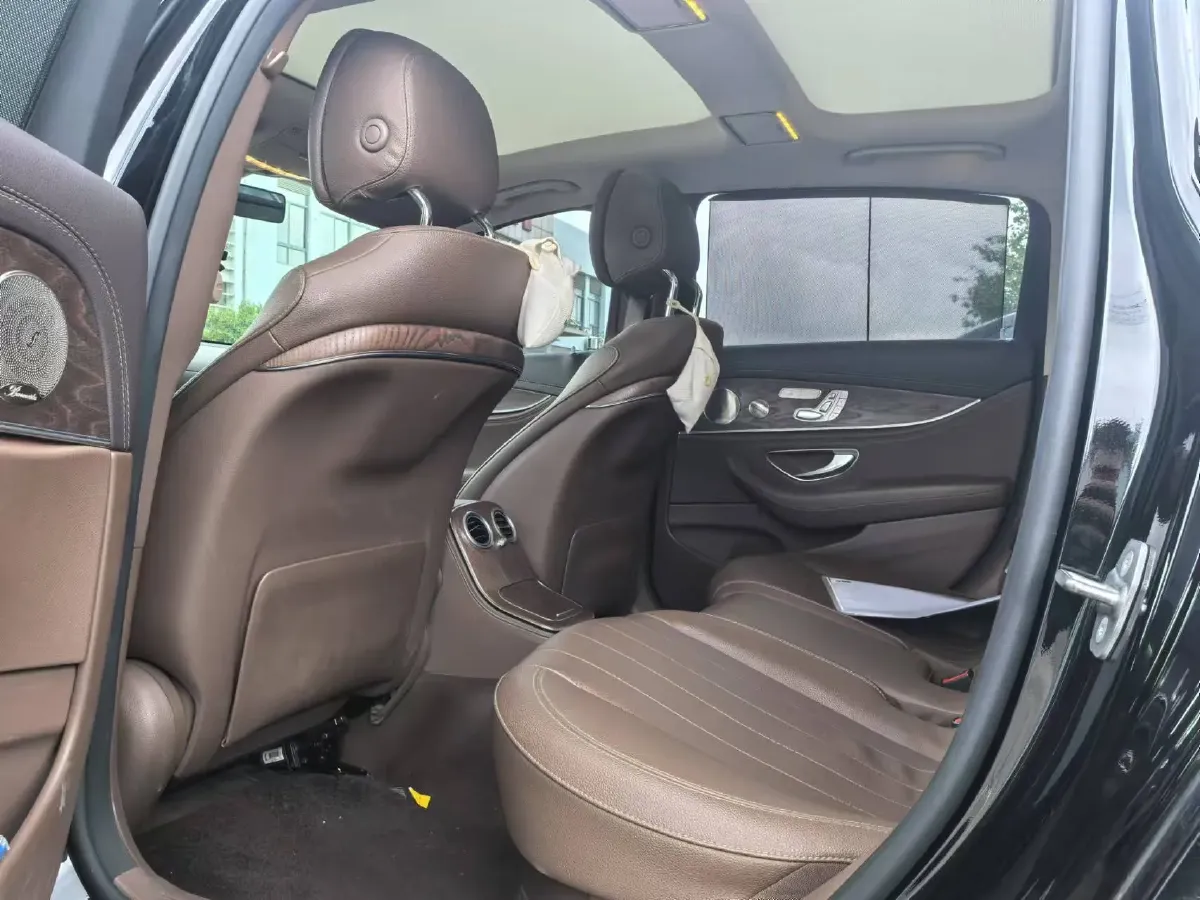 2023 Mercedes-Benz E Class 2.0T 258HP L4 9AT,autocango,china used car exporter,china ev exporter,chinese used car exporter,chinese used ev exporter