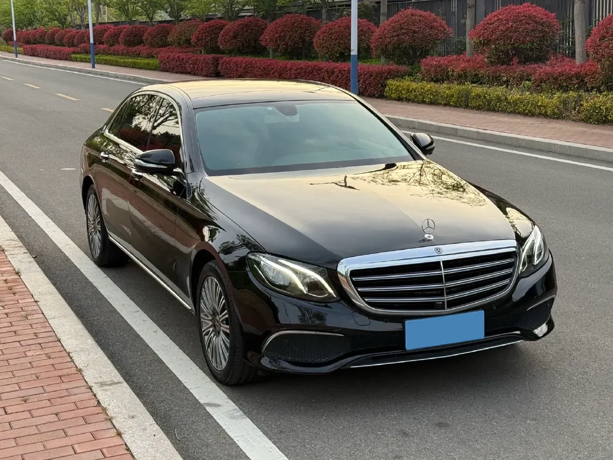 2020 Mercedes-Benz E Class 2.0T 258HP L4 9AT,autocango,china used car exporter,china ev exporter,chinese used car exporter,chinese used ev exporter
