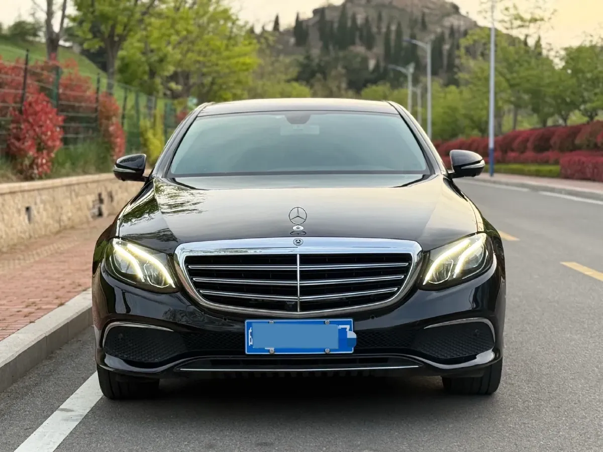 2020 Mercedes-Benz E Class 2.0T 258HP L4 9AT,autocango,china used car exporter,china ev exporter,chinese used car exporter,chinese used ev exporter