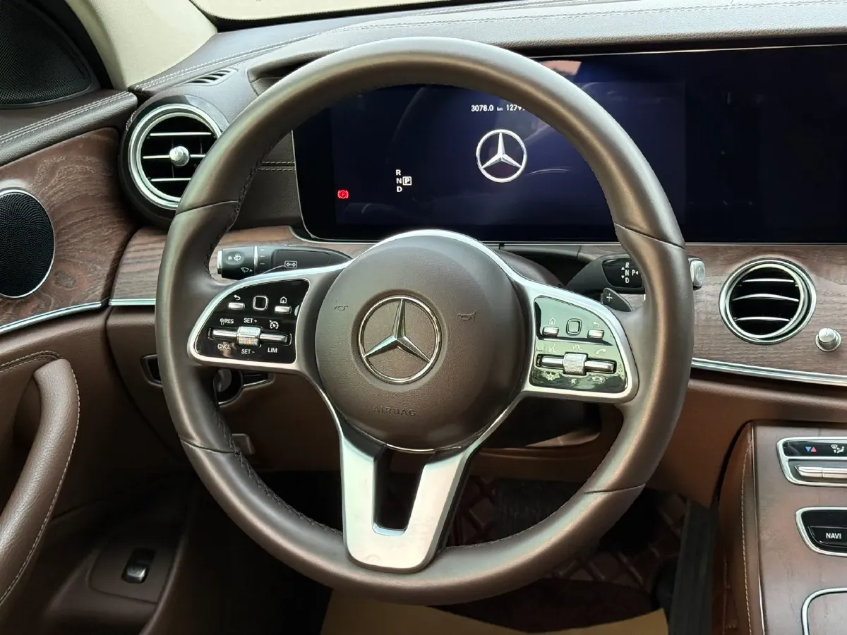 2020 Mercedes-Benz E Class 2.0T 258HP L4 9AT,autocango,china used car exporter,china ev exporter,chinese used car exporter,chinese used ev exporter