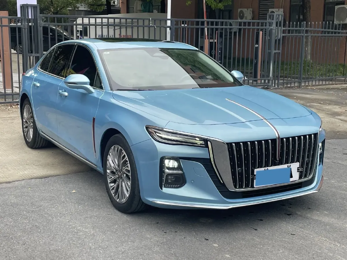 2023 HongQi HS5 2.0T 252HP L4 8AT,autocango,china used car exporter,china ev exporter,chinese used car exporter,chinese used ev exporter