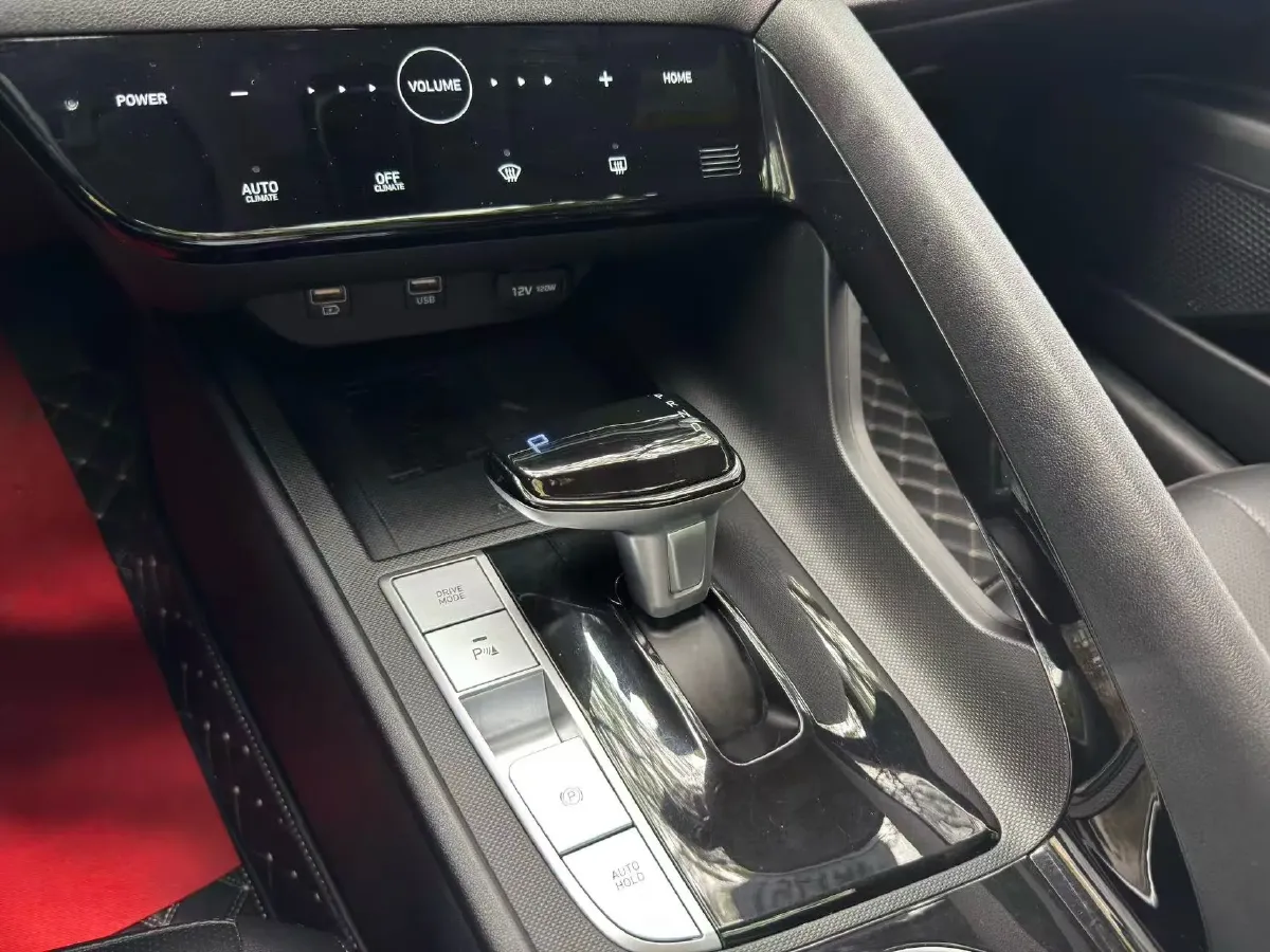 2022 Hyundai Elantra 1.5L 115HP L4 CVT,autocango,china used car exporter,china ev exporter,chinese used car exporter,chinese used ev exporter