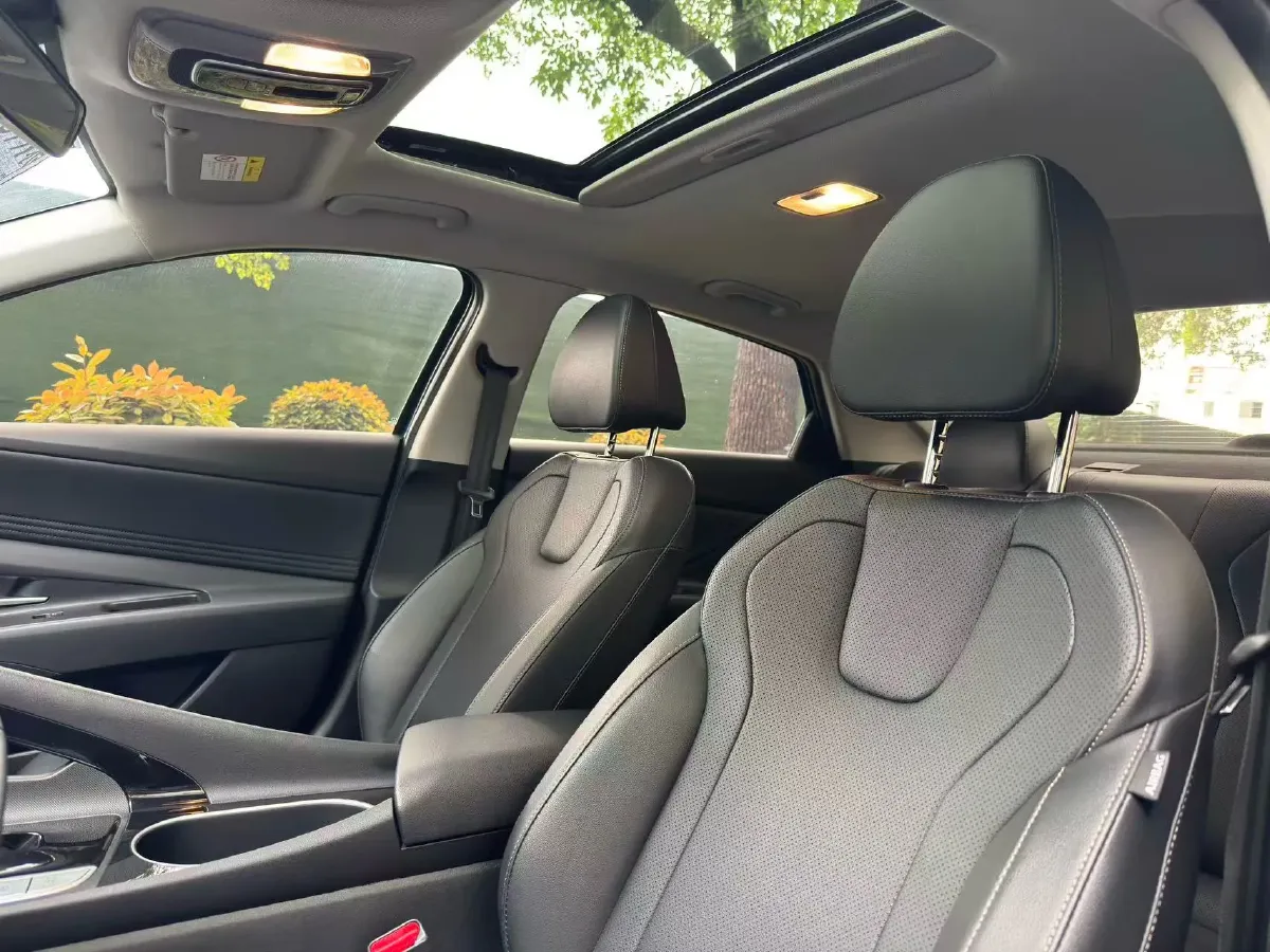 2022 Hyundai Elantra 1.5L 115HP L4 CVT,autocango,china used car exporter,china ev exporter,chinese used car exporter,chinese used ev exporter