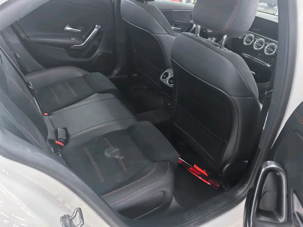 2023 Mercedes-Benz A Class 1.3T 163HP L4 7DCT,autocango,china used car exporter,china ev exporter,chinese used car exporter,chinese used ev exporter